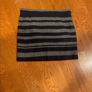 GAP Black and‎ Gray Striped Mini Skirt
